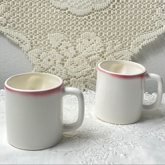 Vintage Sanmyro Child Praying Mugs - Picture 3 of 10